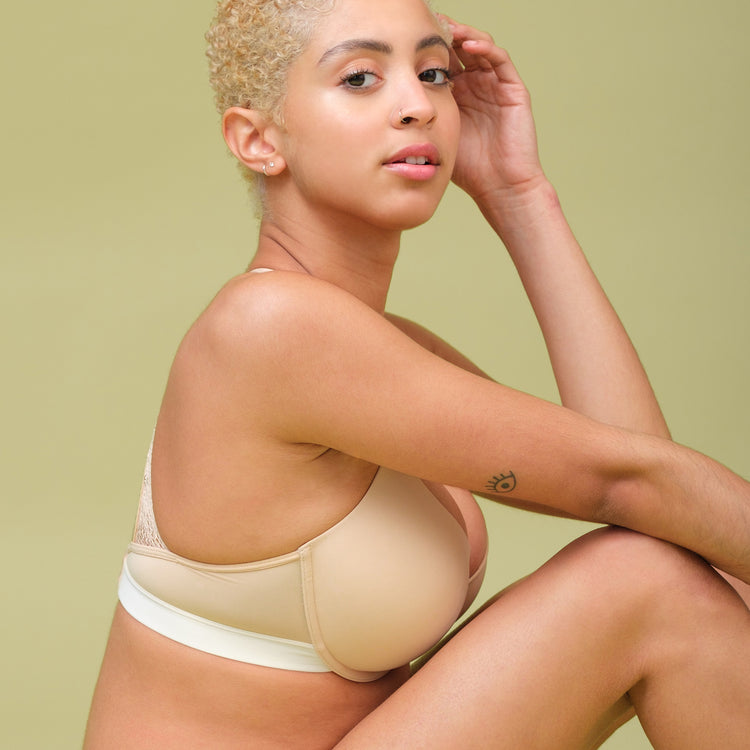 Desktop Image - Go Nude - 