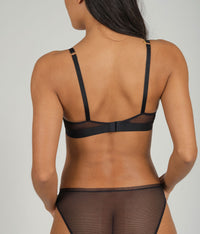 The Deep V No-Wire Push-Up: Jet Black