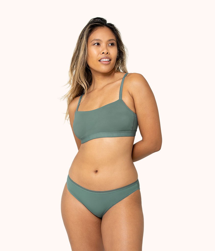 Women's Lively The Eco Straight Up Bralette, Size Medium - Green
